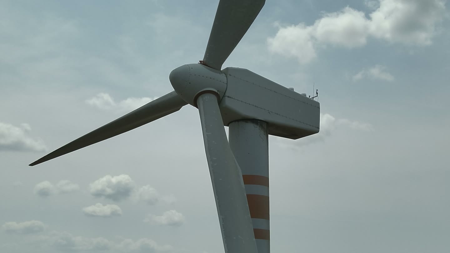 Aerogenerador Torre CERTE — vista aérea completa
